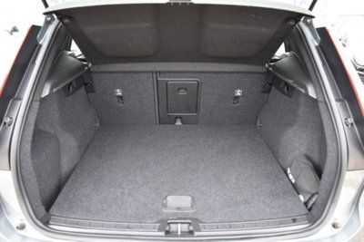 Volvo XC40 D3 Geartronic Momentum (16)