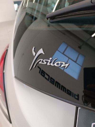 Lancia Ypsilon 1.0 FireFly 5 porte S&S Hybrid Ecochic Gold (7)