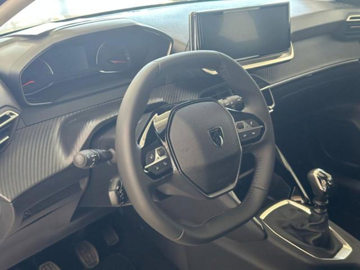Peugeot 208 1.2 puretech Active s&s 100cv (14)