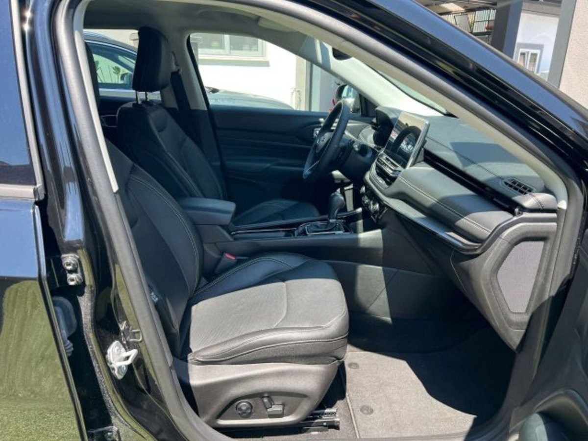 Jeep Compass 1.5 turbo t4 mhev Summit 2wd 130cv dct (9)