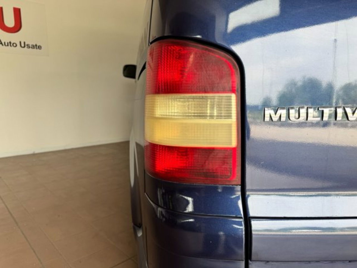 Volkswagen Veicoli Commerciali Multivan 2.5 TDI/174CV Comfortline (13)