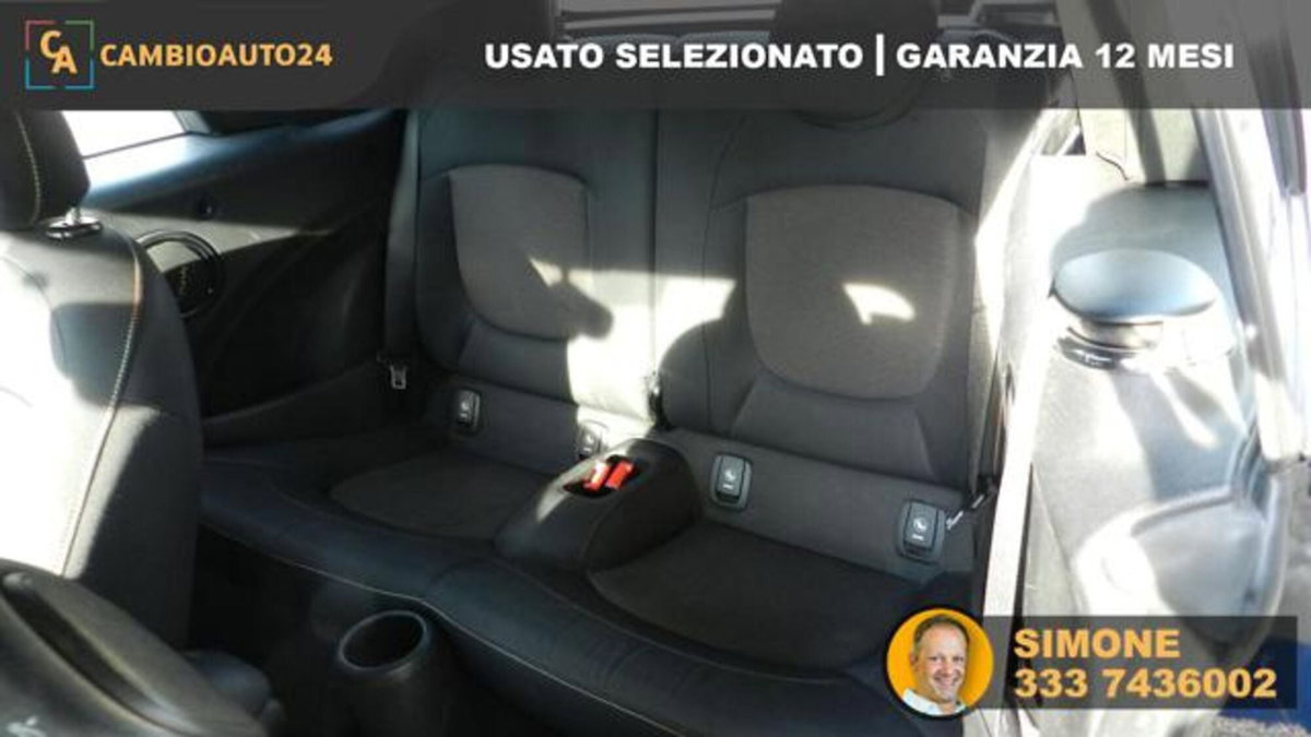 MINI Mini Cabrio 1.5 Cooper D Boost Cabrio (12)