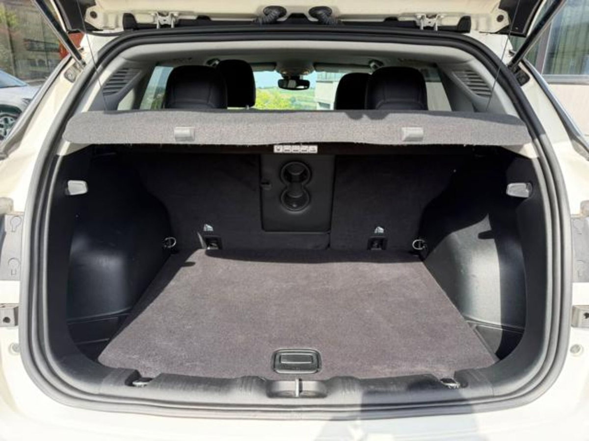 Jeep Compass 2.0 Multijet II 4WD Limited (15)