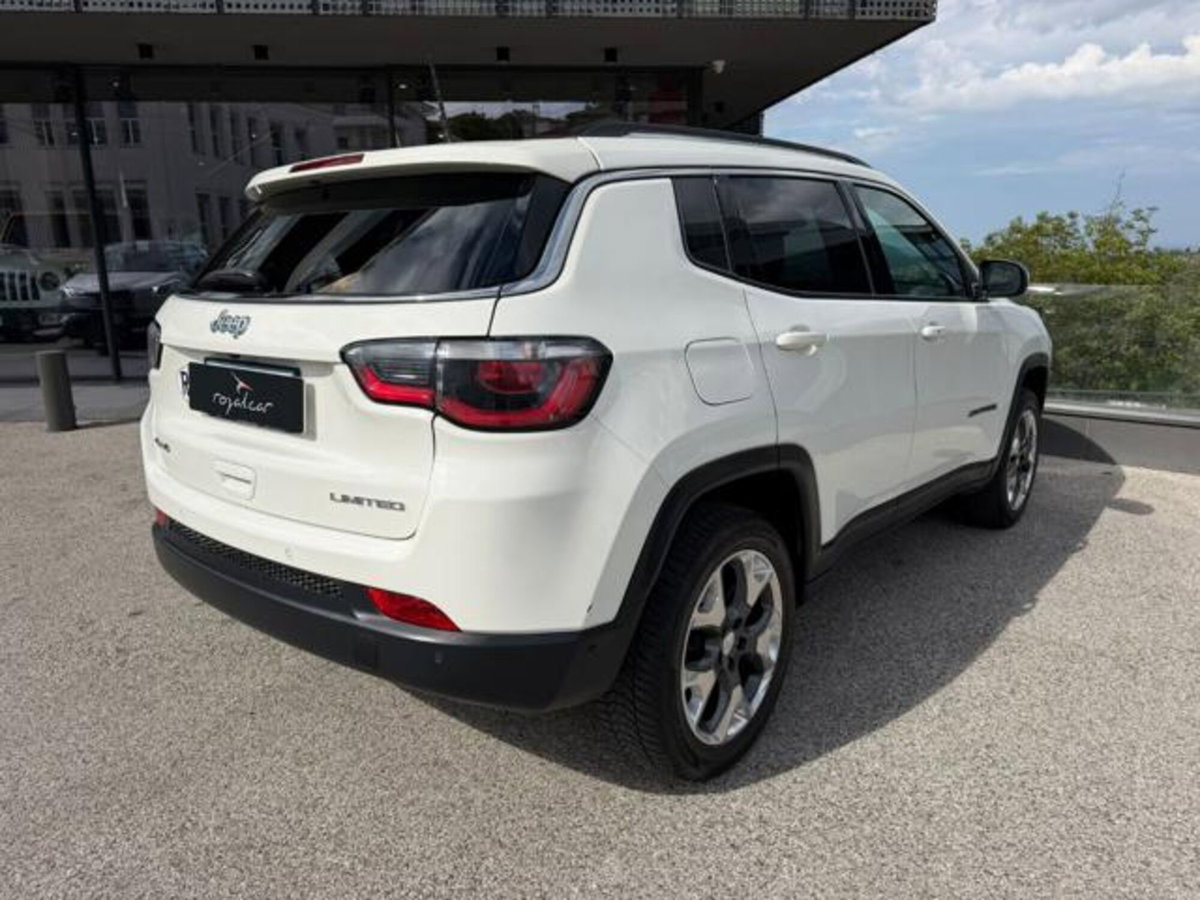 Jeep Compass 2.0 Multijet II 4WD Limited (3)