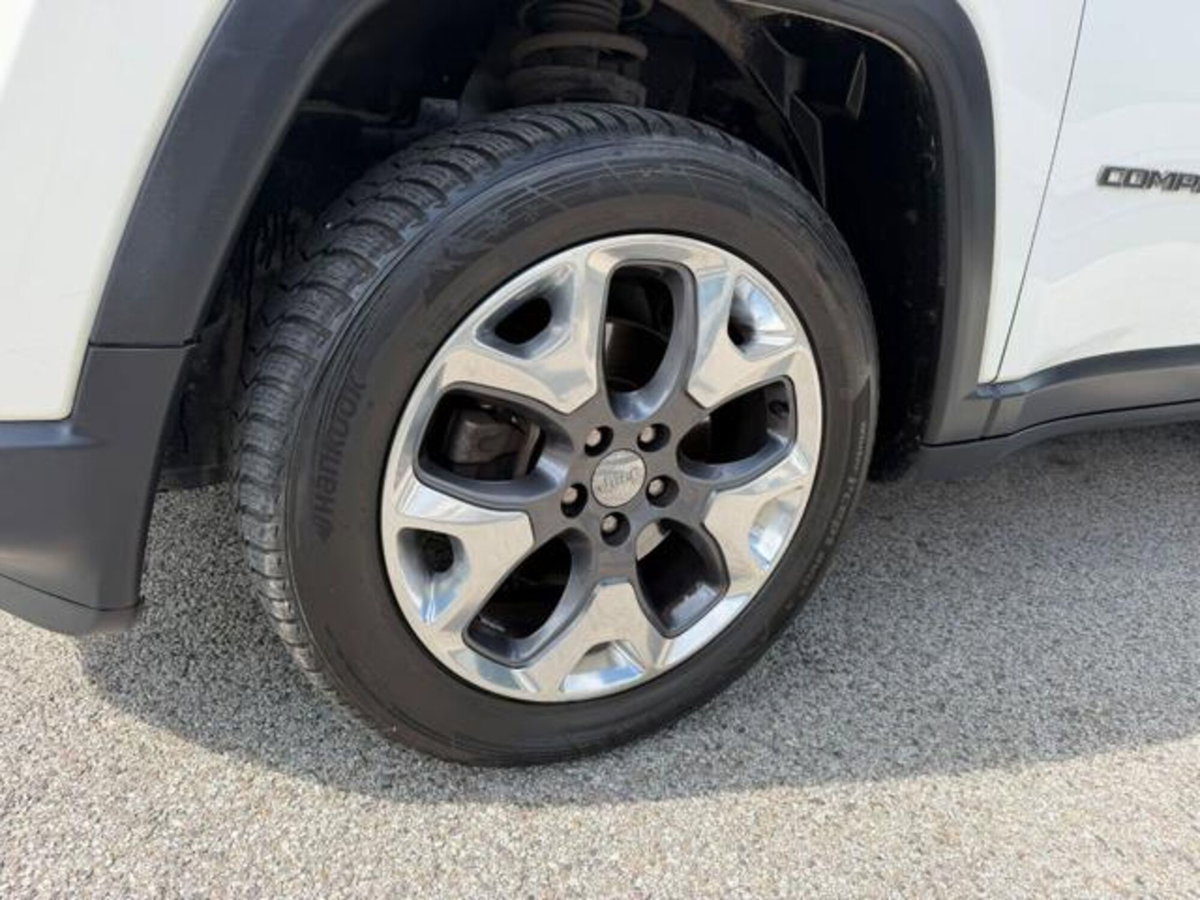 Jeep Compass 2.0 Multijet II 4WD Limited (5)