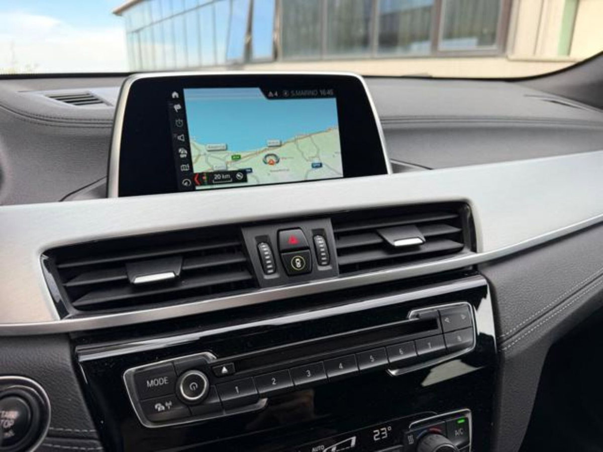 BMW X2 xDrive18d Advantage (13)