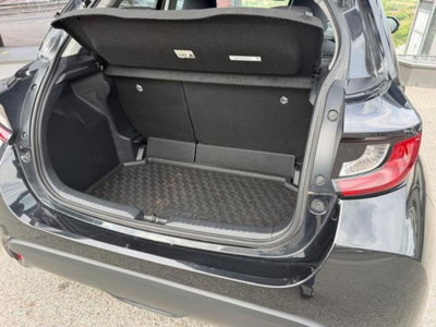Toyota Yaris 1.5 Hybrid 5 porte Energy (14)
