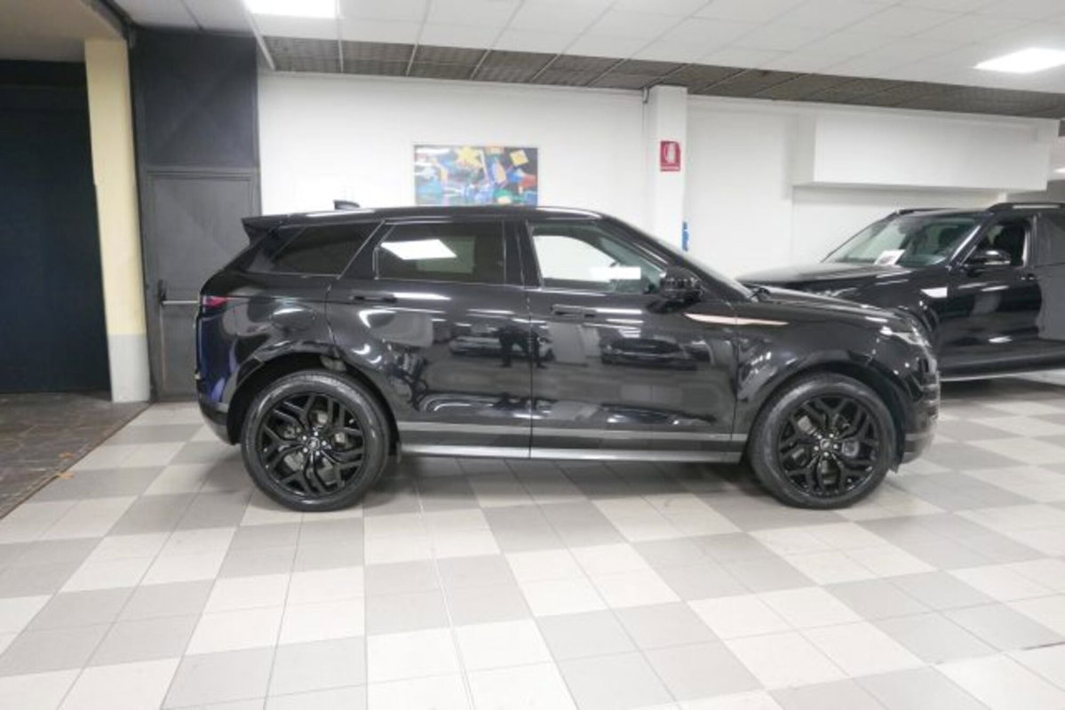 Land Rover Range Rover Evoque 2.0D I4 163 CV AWD Auto R-Dynamic (3)