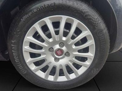 Fiat Punto 1.3 MJT II S&S 95 CV 5 porte Easy (18)