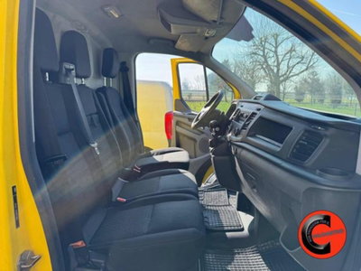 Ford Transit Custom Furgone 300 2.0 TDCi 130 PL Furgone Titanium (12)