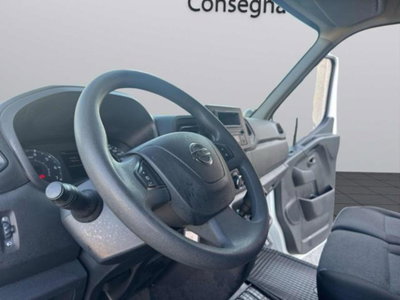 Nissan Interstar Furgone 35 2.3 dCi 135CV PL-TA Tekna Furgone (10)
