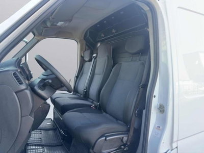 Nissan Interstar Furgone 35 2.3 dCi 135CV PL-TA Tekna Furgone (11)