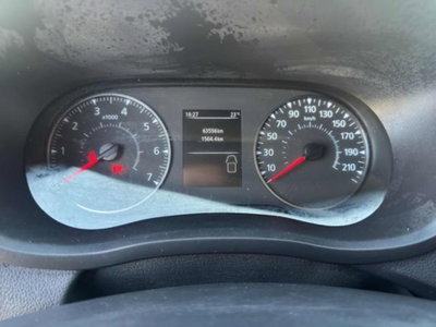 Nissan Interstar Furgone 35 2.3 dCi 135CV PL-TA Tekna Furgone (9)
