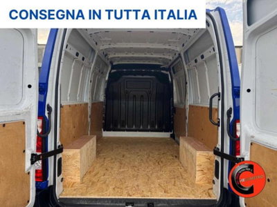 Nissan Interstar Furgone 35 2.3 dCi 135CV PL-TA Tekna Furgone (14)