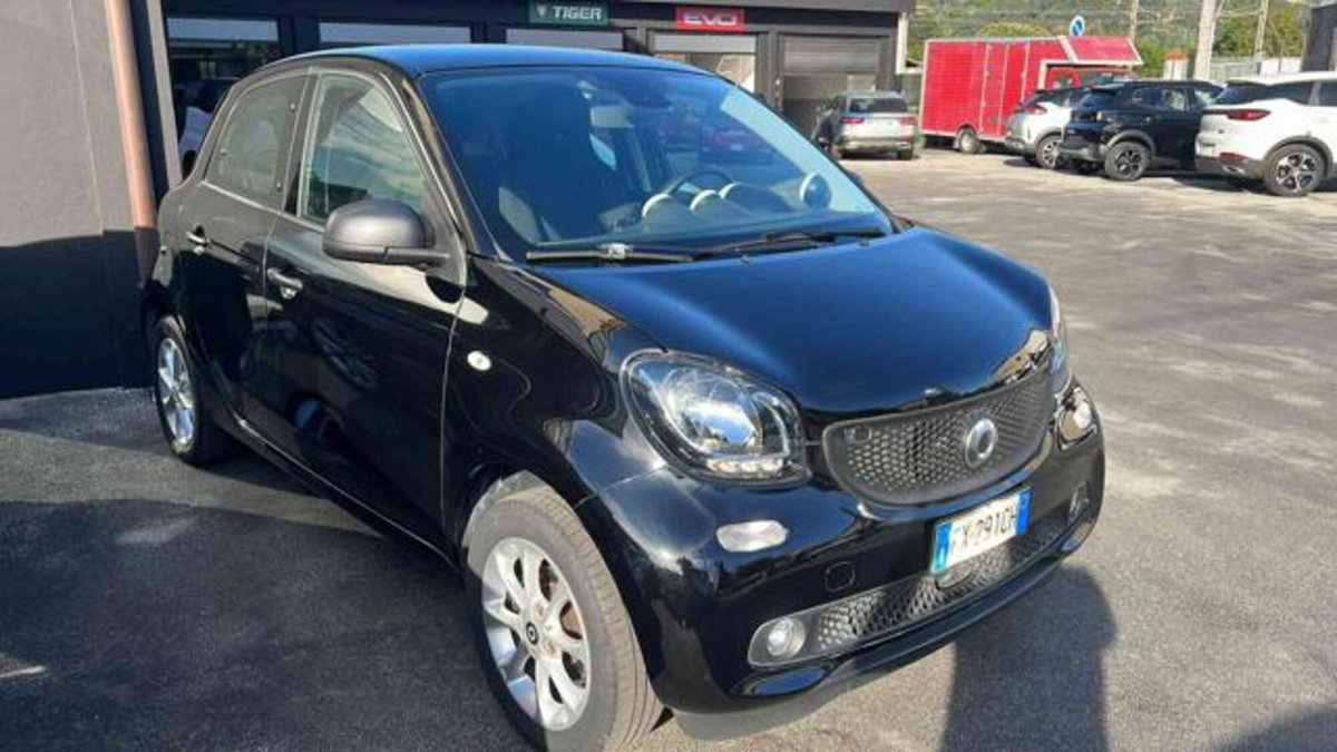 smart forfour forfour 70 1.0 Brabus Syle (5)