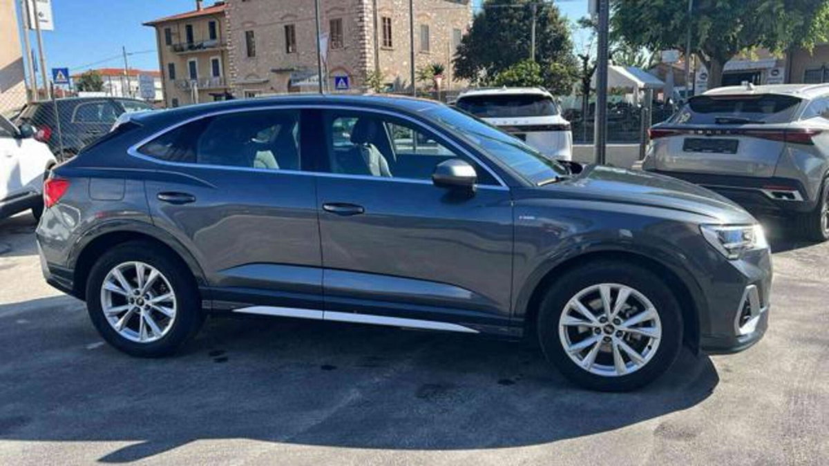 Audi Q3 Sportback 35 TDI quattro S tronic S line edition