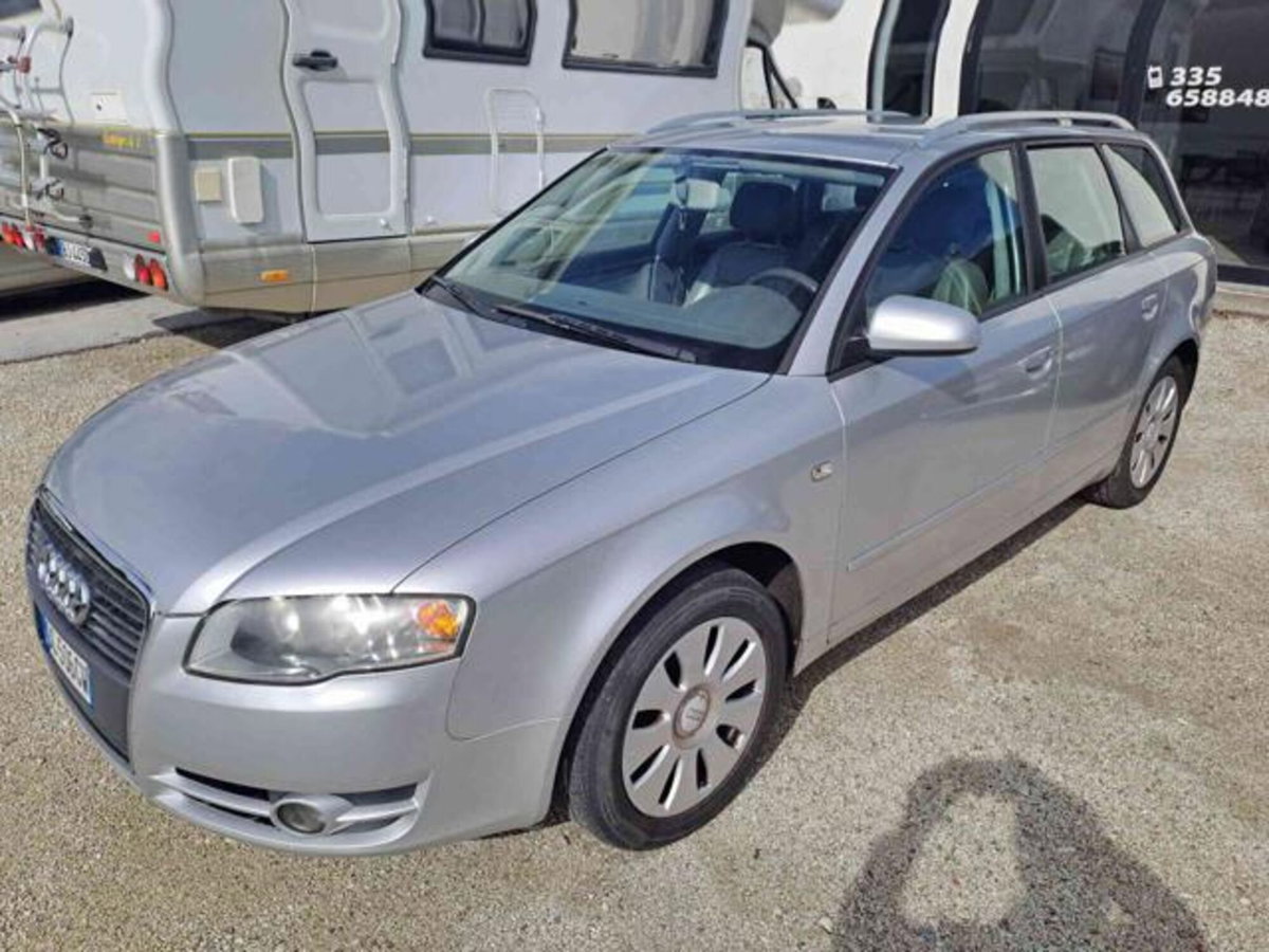 Audi A4 Avant 2.0 16V TDI multitr. Top