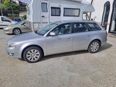 Audi A4 Avant 2.0 16V TDI multitr. Top (3)