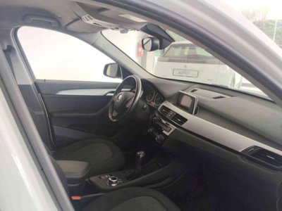 BMW X1 sDrive16d Advantage (7)