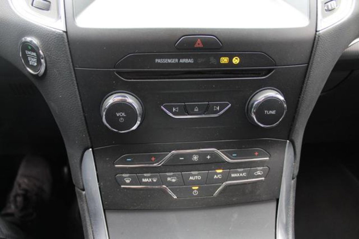Ford S-Max 2.0 EcoBlue 150CV Start&Stop Titanium Business (18)