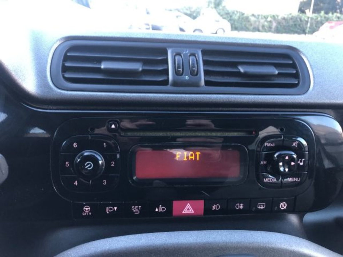 Fiat Panda 1.3 MJT S&S Lounge (13)