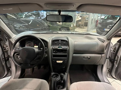 Hyundai Santa Fe 2.4i 4WD Plus (8)