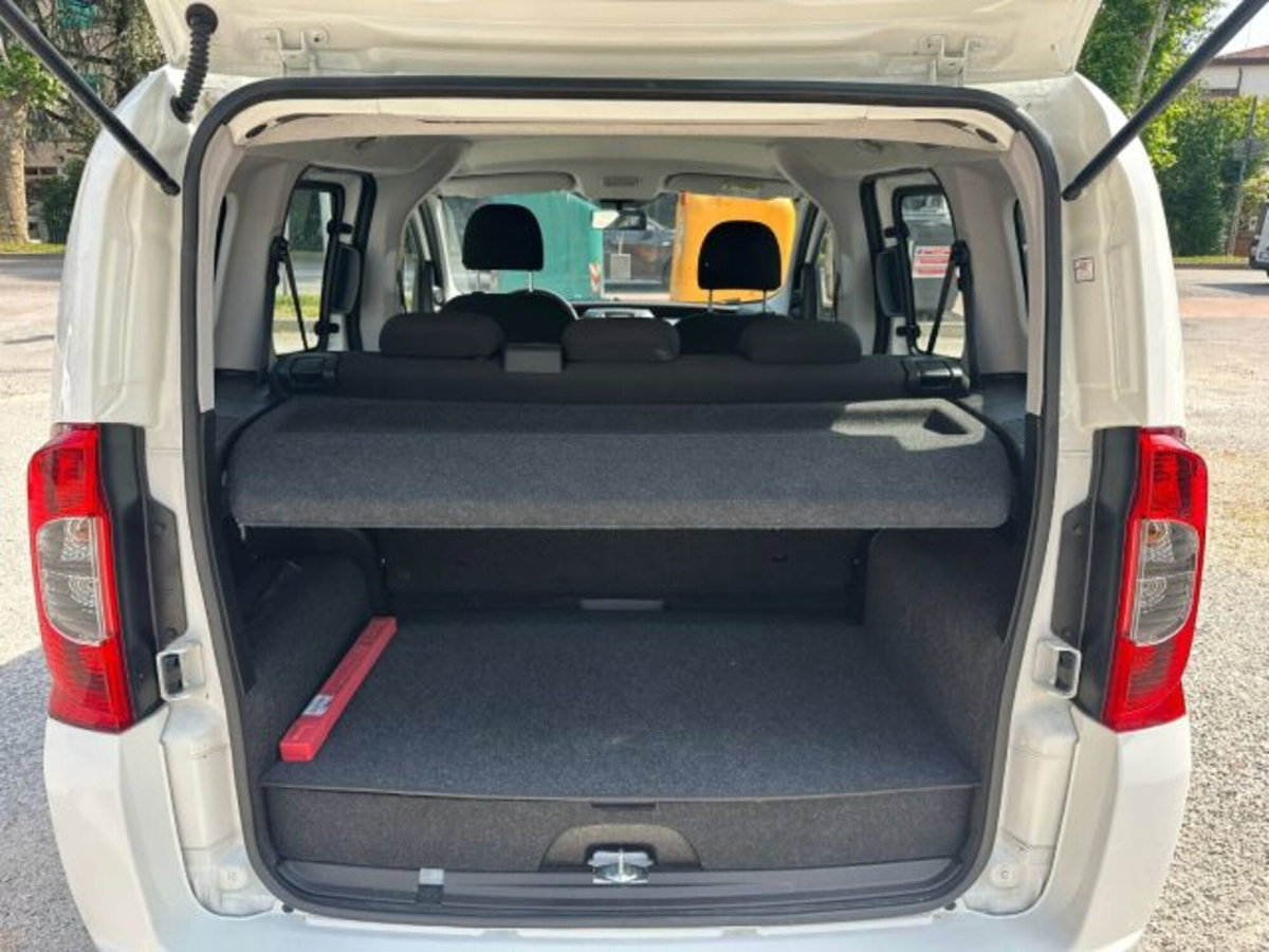 Fiat Qubo 1.4 8V 77 CV Easy (8)