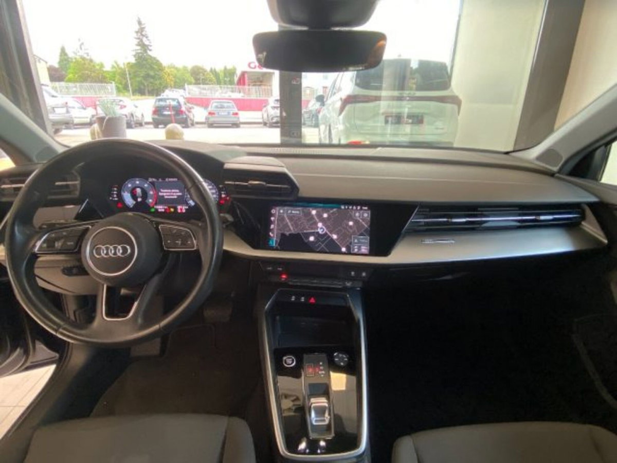 Audi A3 Sportback 30 TDI S tronic Business (7)