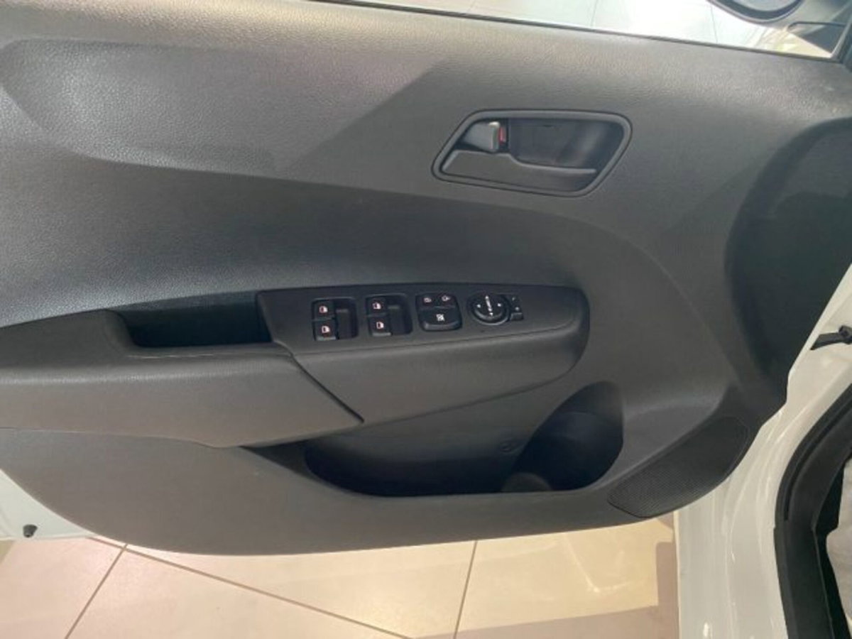 Kia Picanto 1.0 dpi Launch Edition (6)