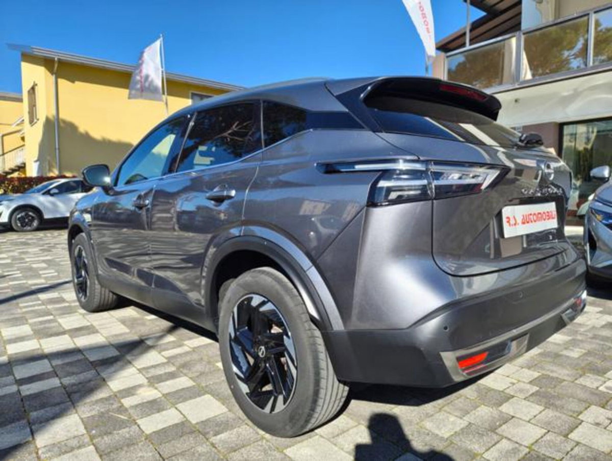 Nissan Qashqai 1.3 mhev N-Connecta 2wd 140cv (4)