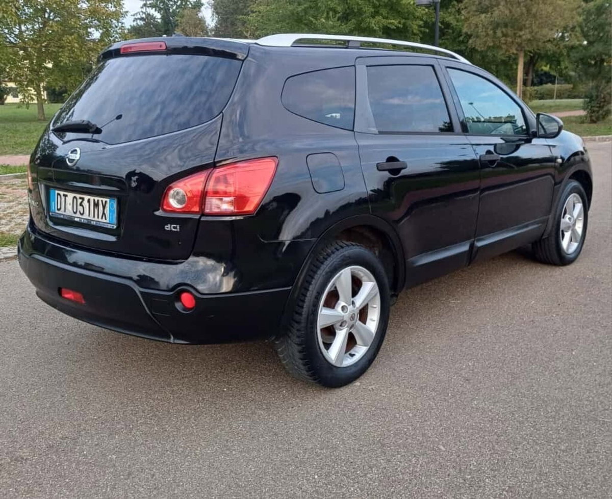 Nissan Qashqai 2.0 dCi DPF 4WD Tekna (20)
