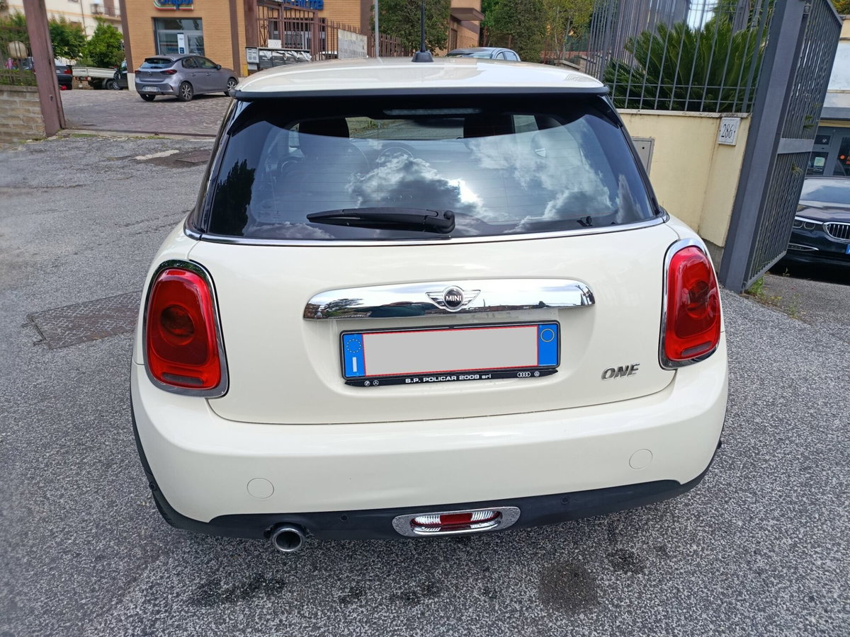 MINI Mini 1.2 One Hype (10)