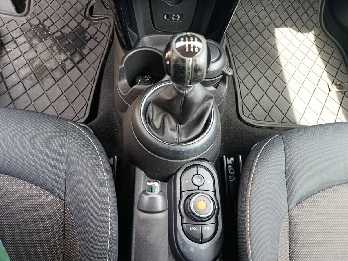 MINI Mini 1.2 One Hype (16)