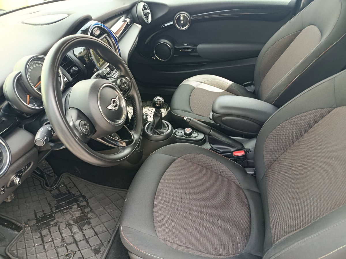 MINI Mini 1.2 One Hype (18)