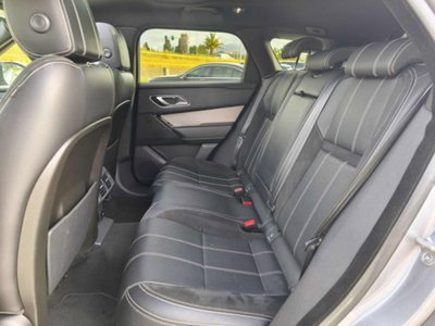 Land Rover Range Rover Velar 2.0D I4 240 CV R-Dynamic S (19)