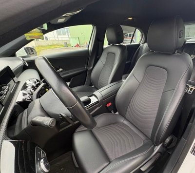 Mercedes-Benz Classe A 250 e Automatic EQ-Power Premium (10)