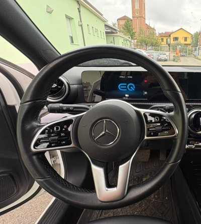 Mercedes-Benz Classe A 250 e Automatic EQ-Power Premium (11)