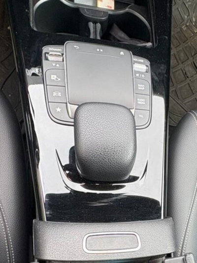 Mercedes-Benz Classe A 250 e Automatic EQ-Power Premium (16)