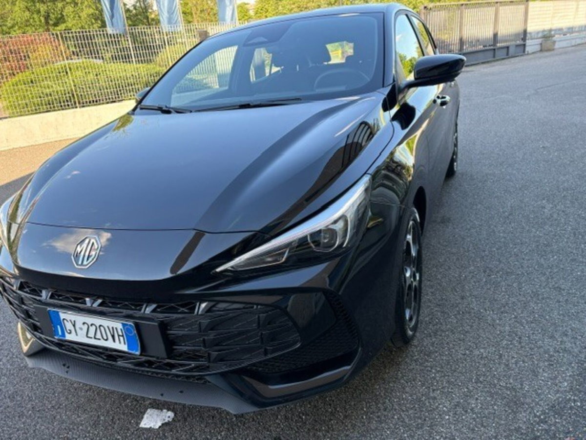 Mg MG3 1.5 Standard (11)
