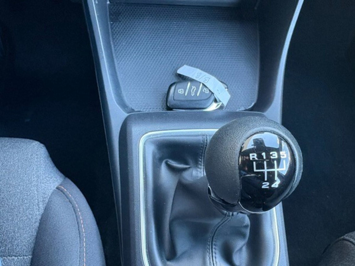 Mg MG3 1.5 Standard (19)