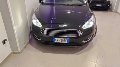 Ford Focus 1.5 TDCi 120 CV Start&Stop Titanium X (3)