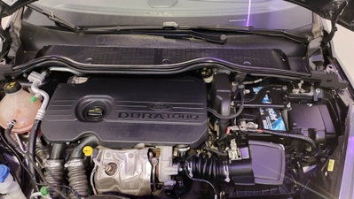 Ford Fiesta 1.5 TDCi 5 porte ST-Line (2)