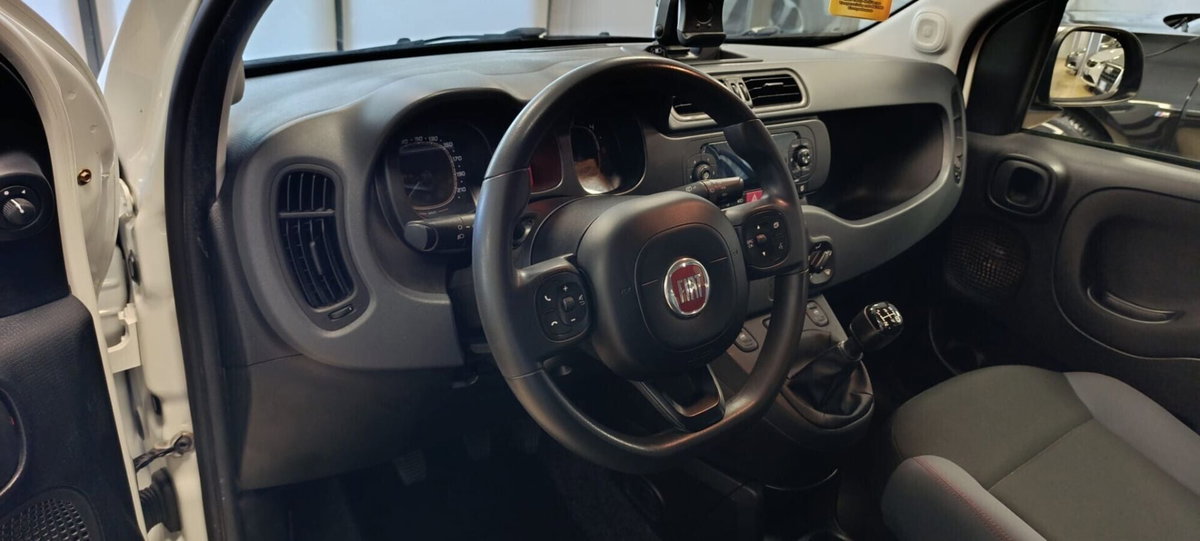 Fiat Panda 1.3 MJT 95 CV S&S 4x4 (10)