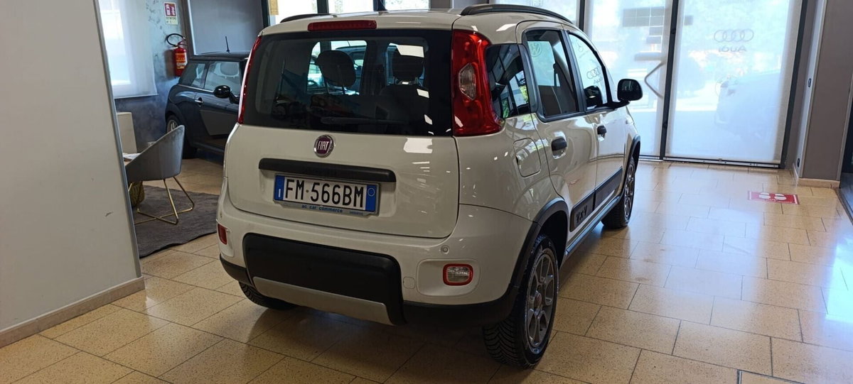 Fiat Panda 1.3 MJT 95 CV S&S 4x4 (7)