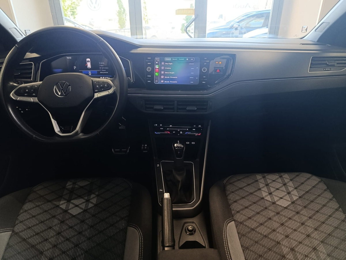 Volkswagen Taigo 1.5 tsi R-Line 150cv dsg (16)