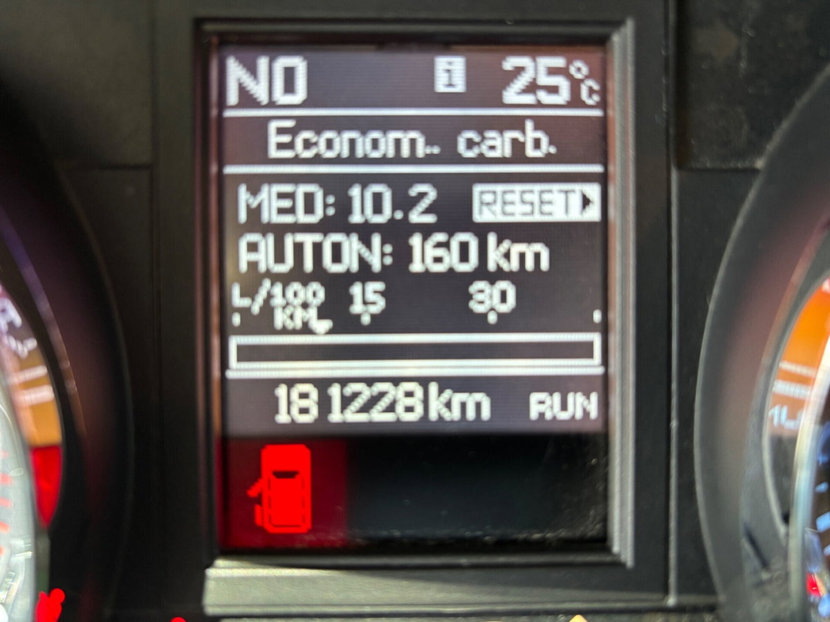 Lancia Voyager 2.8 Turbodiesel Silver 177 CV (15)