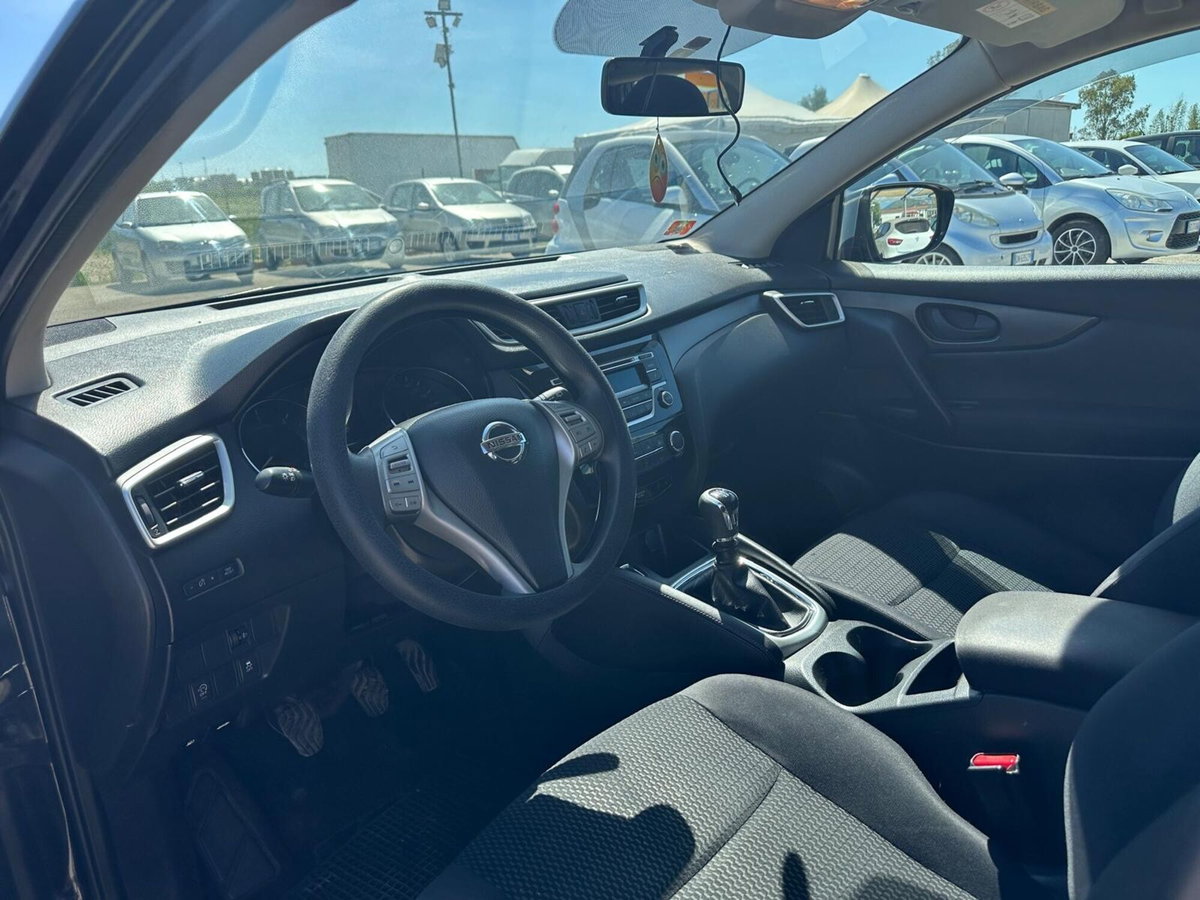 Nissan Qashqai 1.5 dCi Acenta (10)