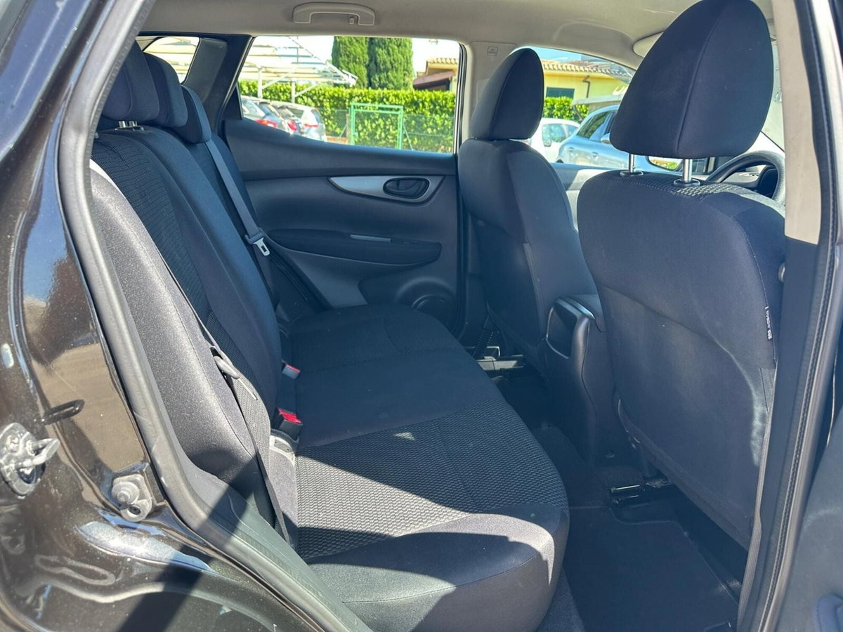 Nissan Qashqai 1.5 dCi Acenta (15)