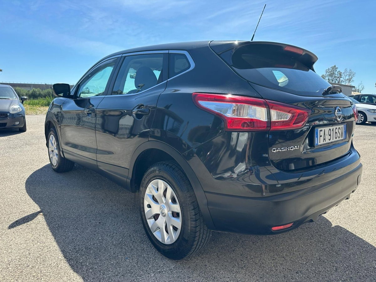 Nissan Qashqai 1.5 dCi Acenta (5)