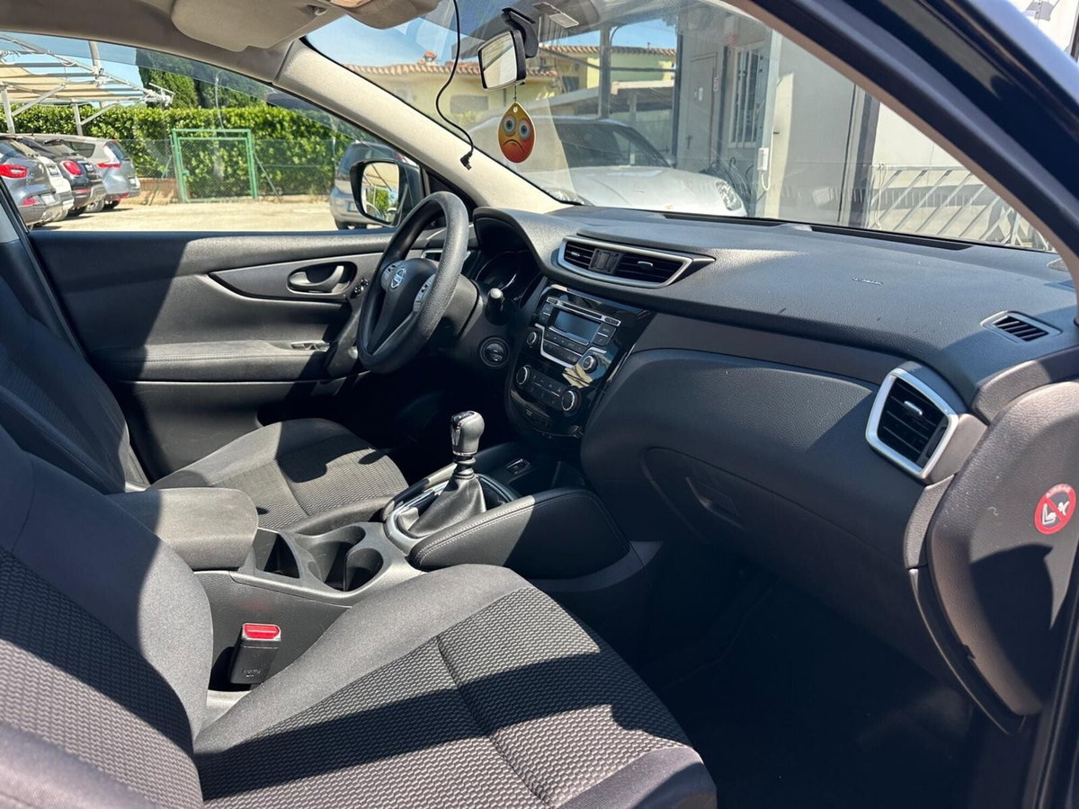 Nissan Qashqai 1.5 dCi Acenta (9)